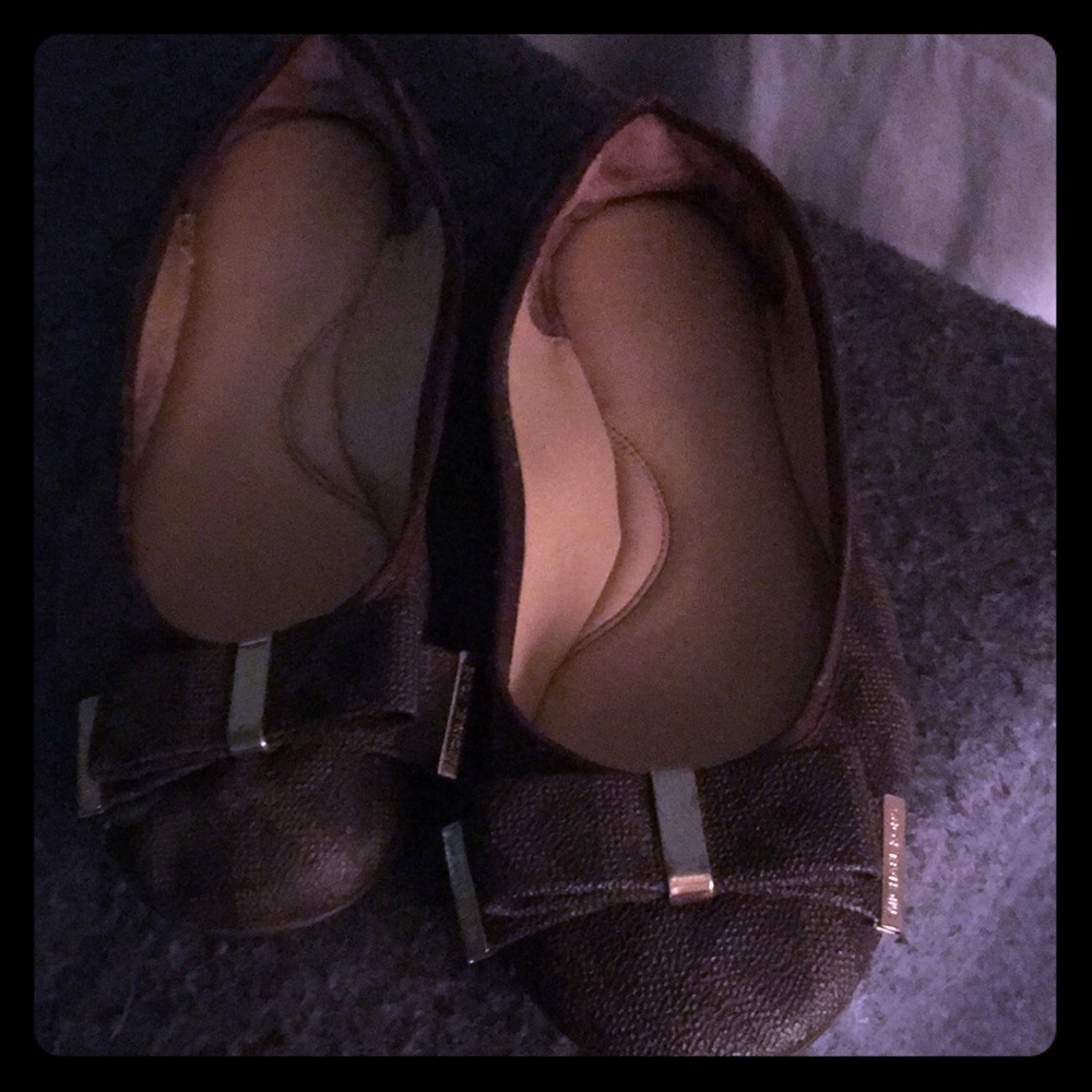 Michael Kors flats